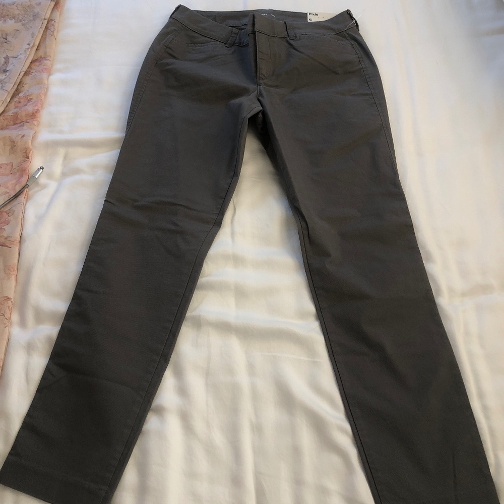 Old Navy Pixie Straight-Leg Cargo Pants - image 1